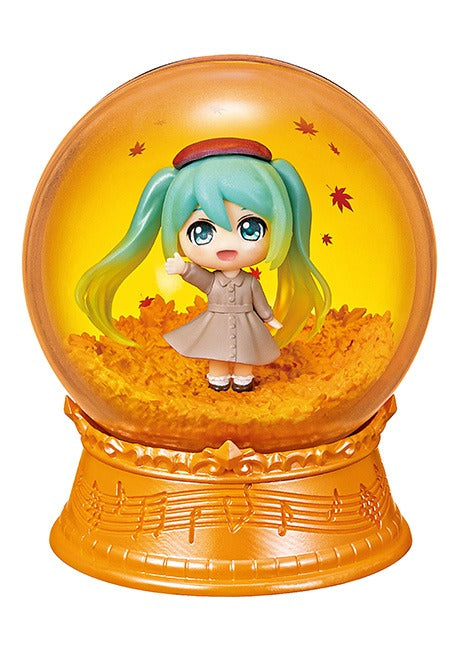 RE-MENT/Hatsune Miku Scenery Dome - A Story of Seasons Played (1/4)