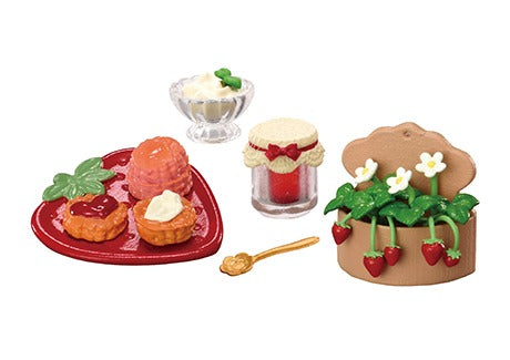 RE-MENT/Puchi Sample Series: Hilltop Country Strawberry Cafe (1/8)